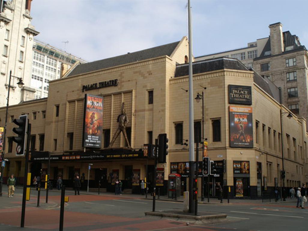 Palace Theatre Manchester. Лондонский театр «Палас». Театр Палас в Манчестере. Манчестерский оперный театр, quay Street.